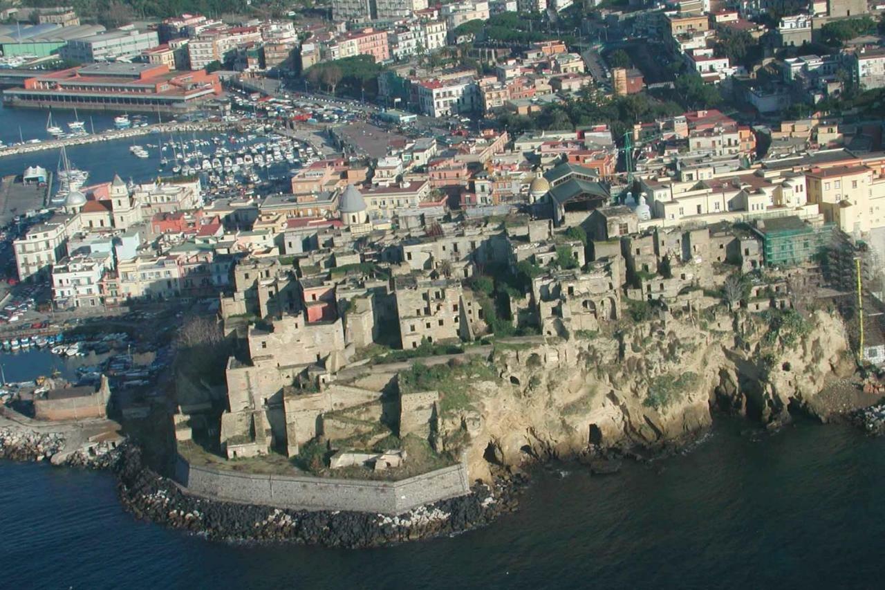 Valerio'S Flat Appartement Pozzuoli Buitenkant foto