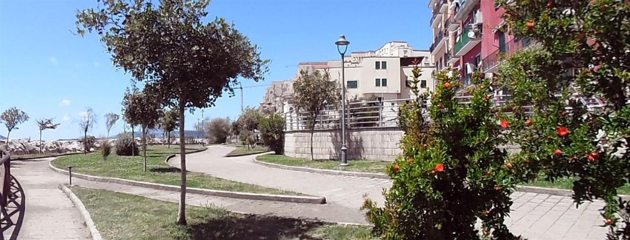 Valerio'S Flat Appartement Pozzuoli Buitenkant foto